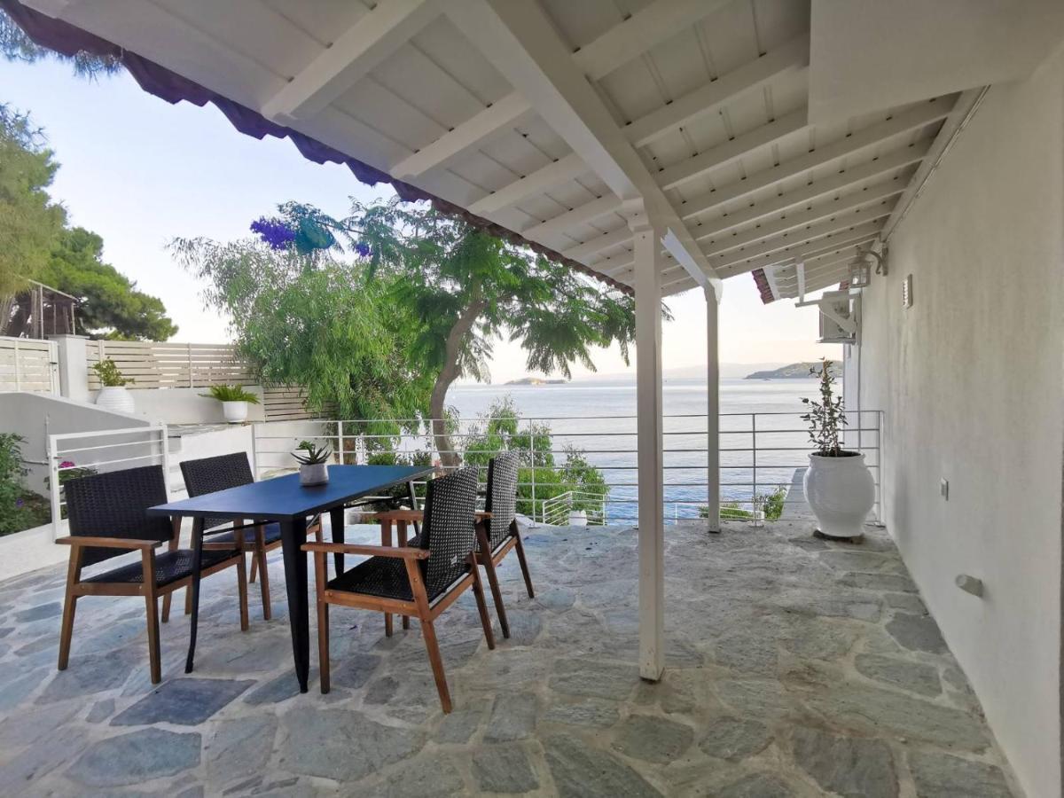 Holiday home Evgenia Seafront House