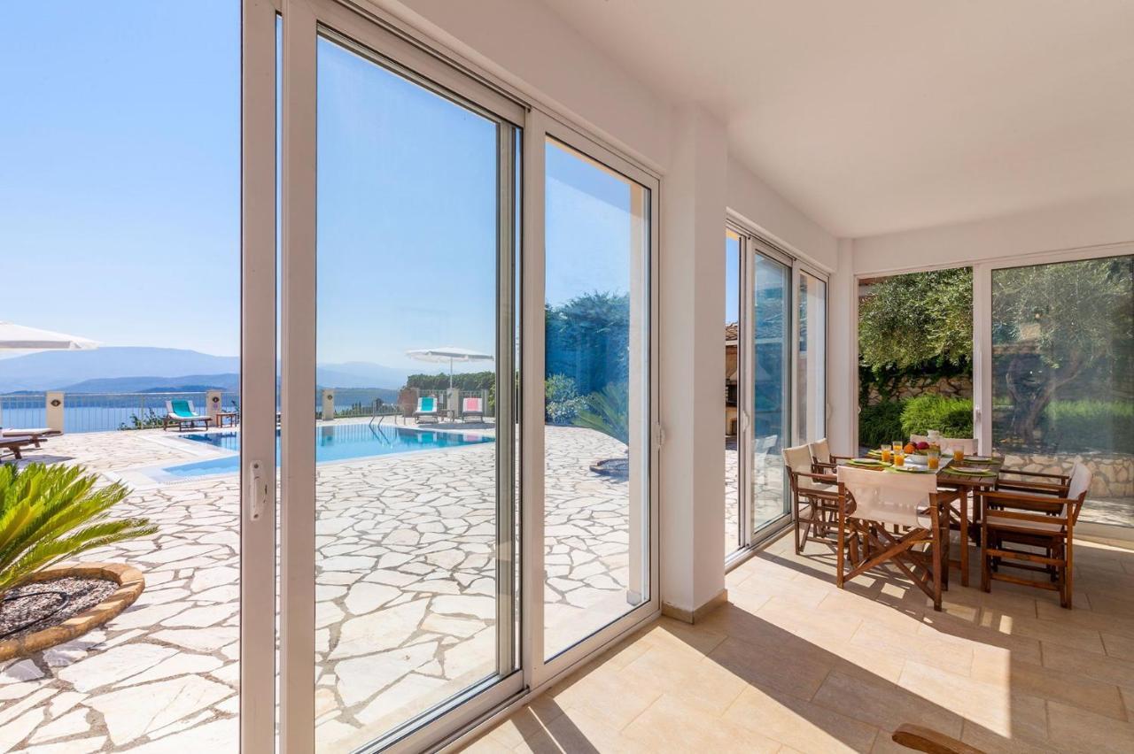 Villa Petrosa By
