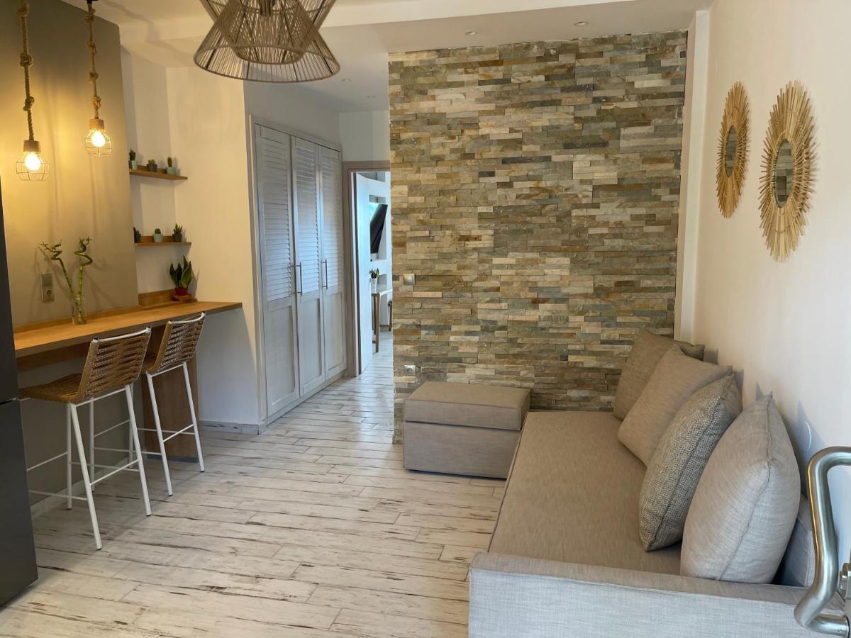 Litsa Apartment *