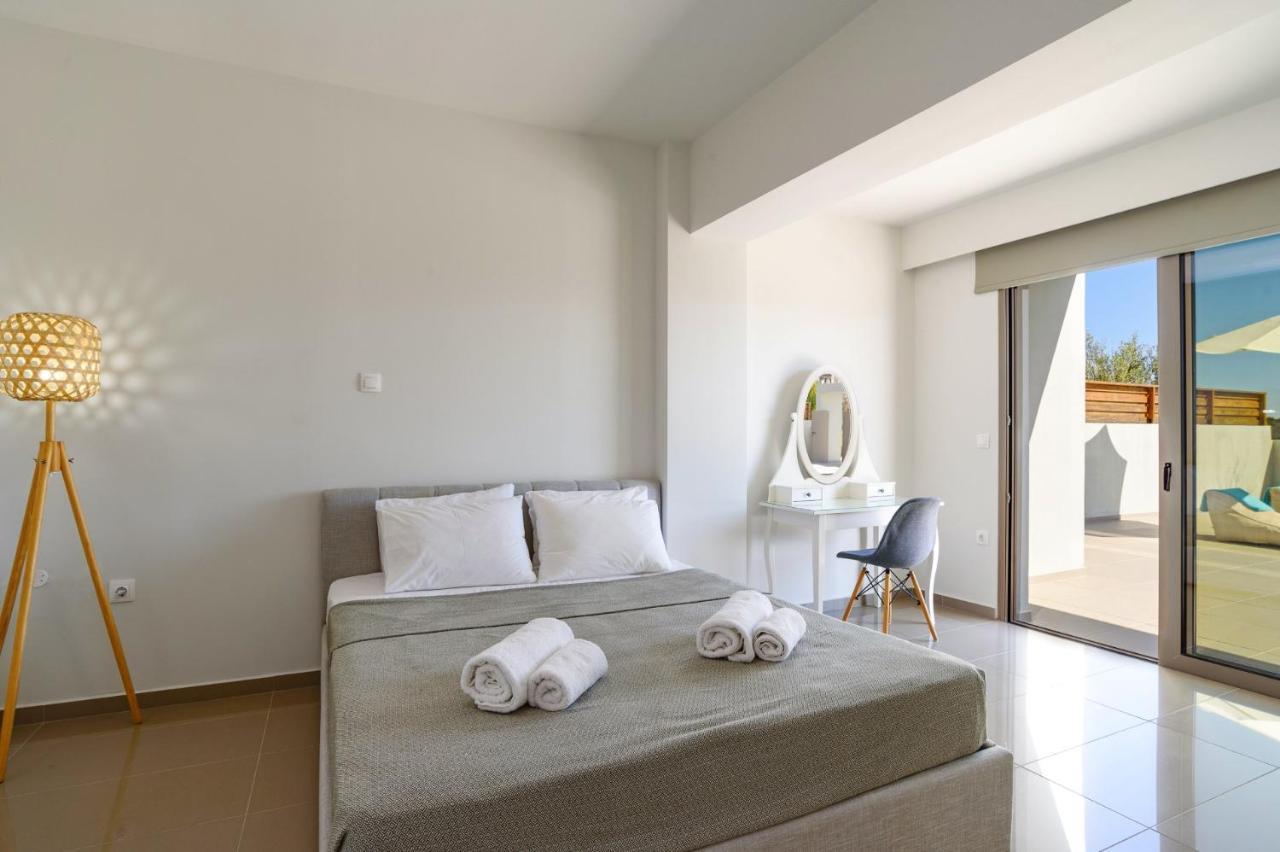 Villa Eva Olivestone By