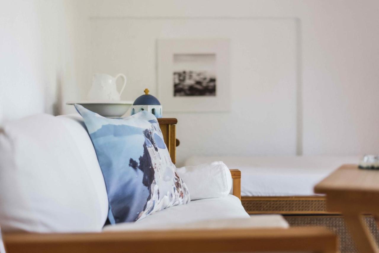 #luxlikehome - White Shell