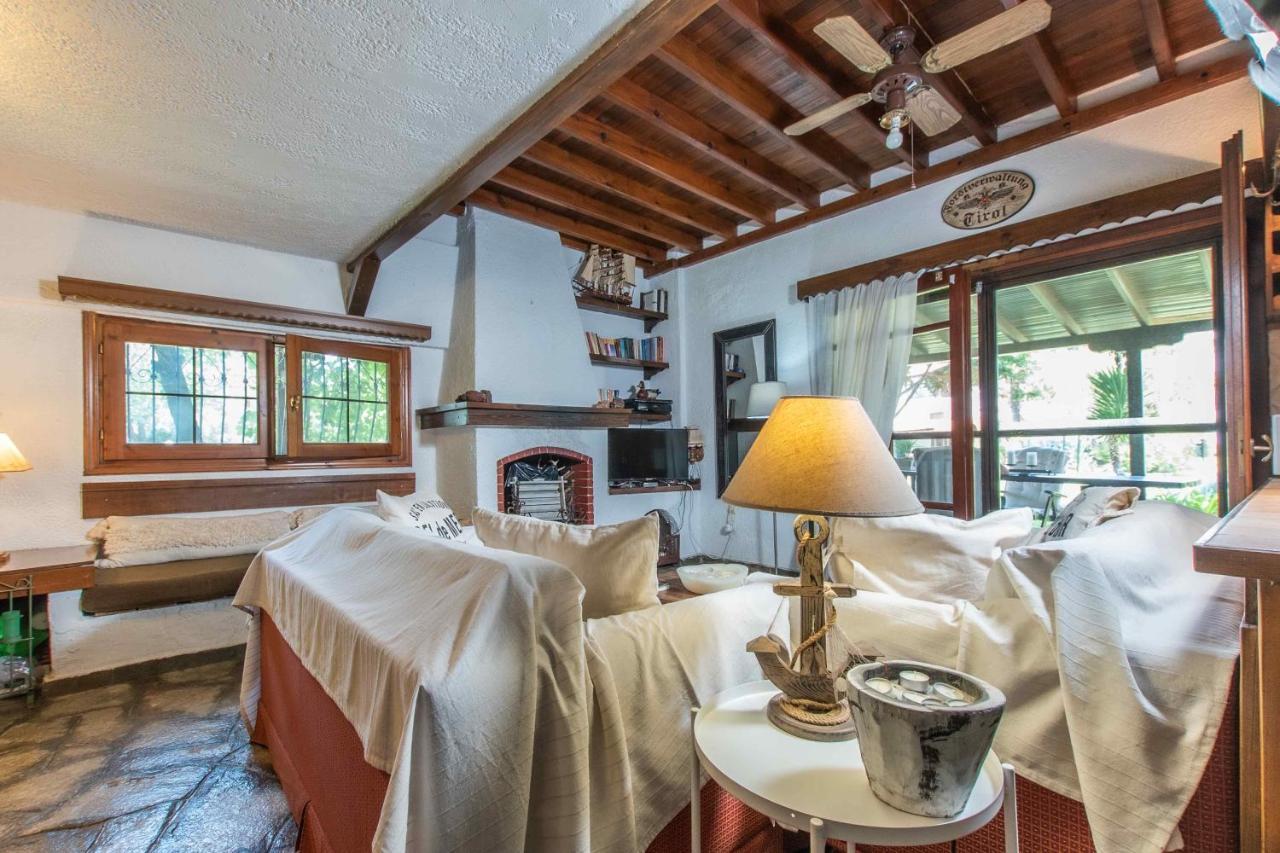 #luxlikehome - White Shell Holiday home Skala Fourkas