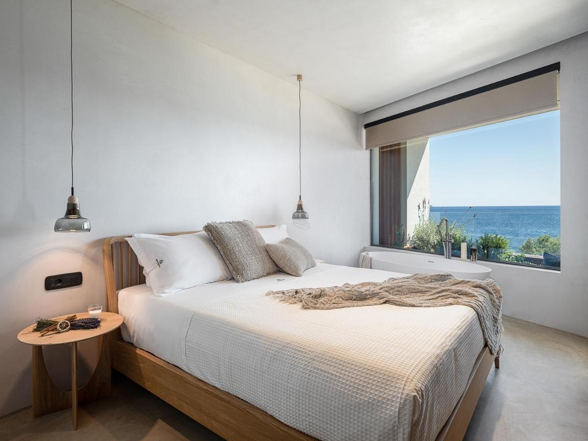 Apartment Brand New Luxury Seannamon Suites, Amazing Seaview