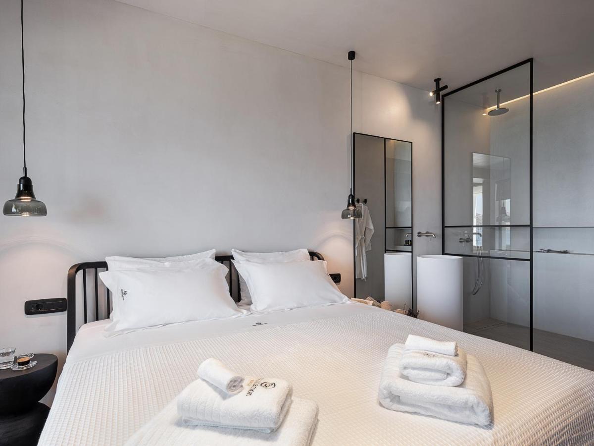 Brand New Luxury Seannamon Suites, Amazing Seaview Apartment *
