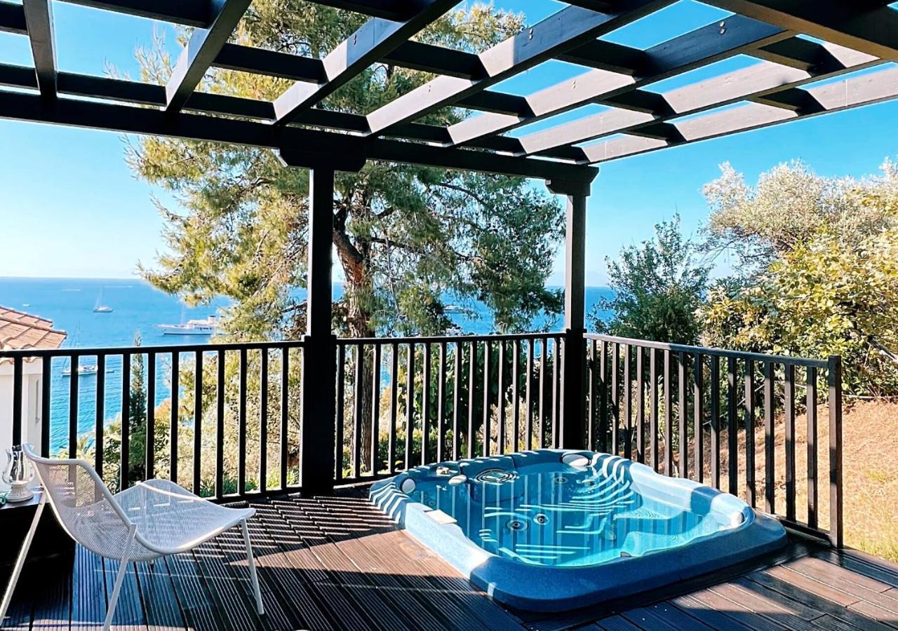 Aegean Suites, Santikos Collection (adults Only) 5* Megali Ammos (Skiathos)