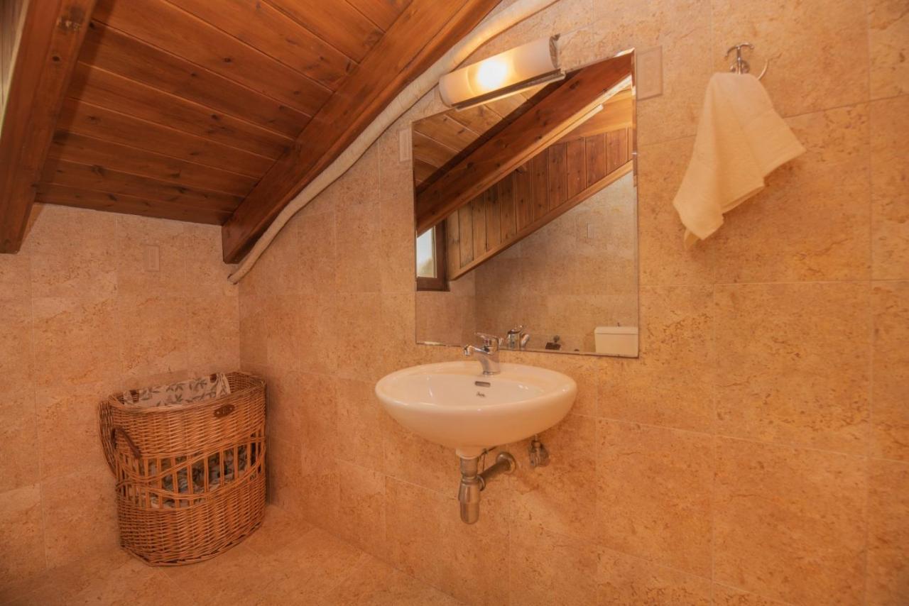 Villa Emma's Luxury Pastida