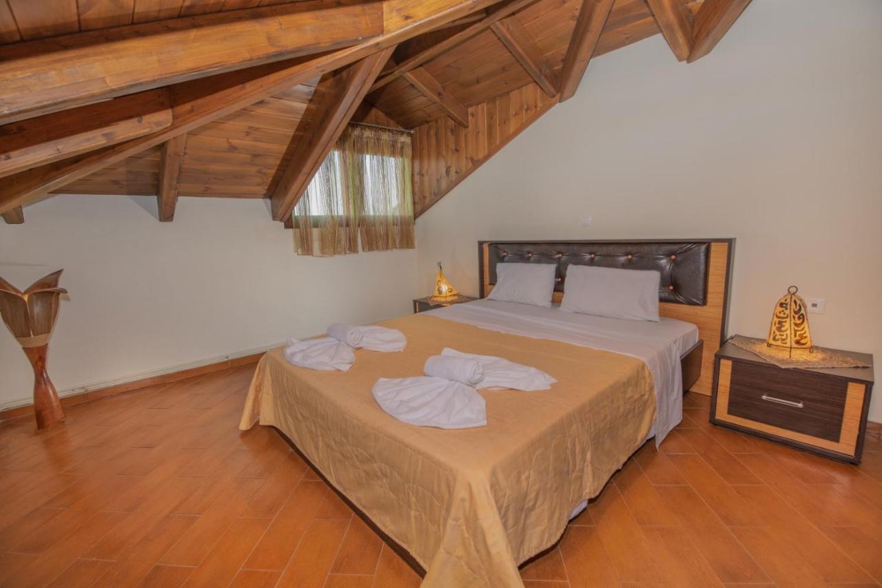 Villa Emma's Luxury Pastida