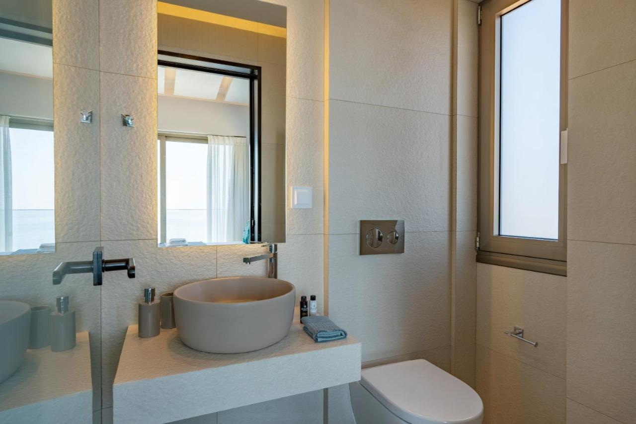 Onyx - With Private Heated Pool