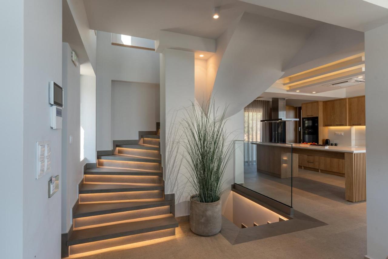 Onyx - With Private Heated Pool Atsipopoulo
