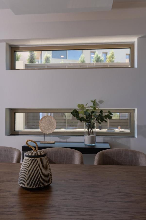 Onyx - With Private Heated Pool