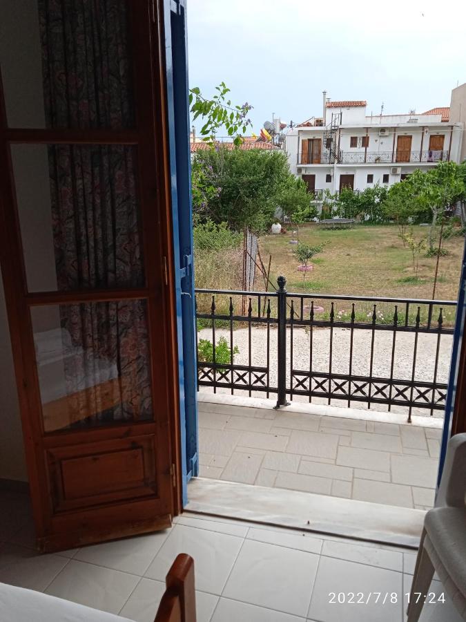 Syraina Apartment *