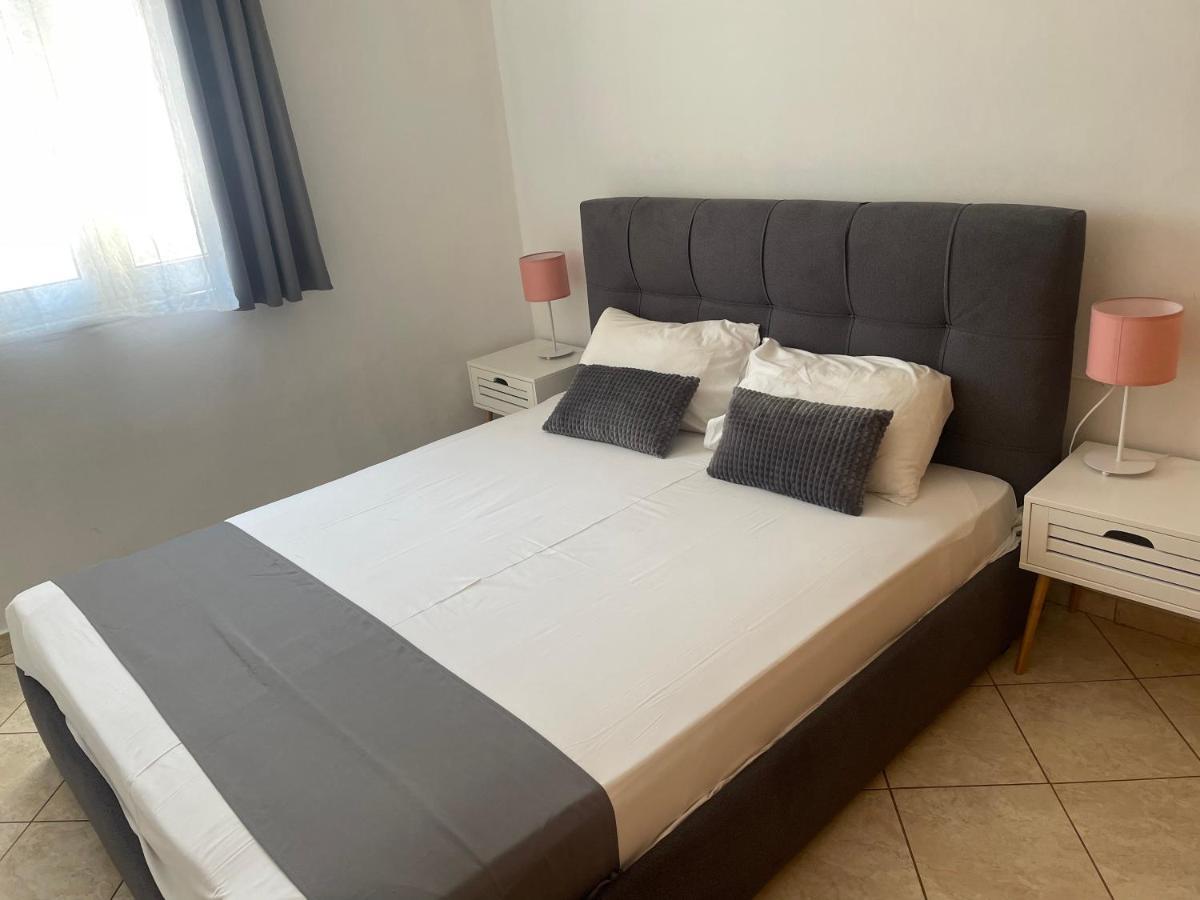 Apartment Julies Chania (Crete)