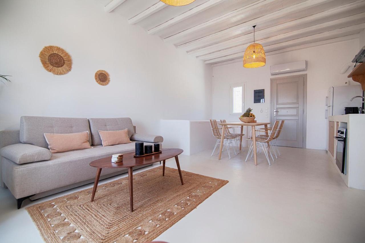 Piccolo With Private Pool And Sea View