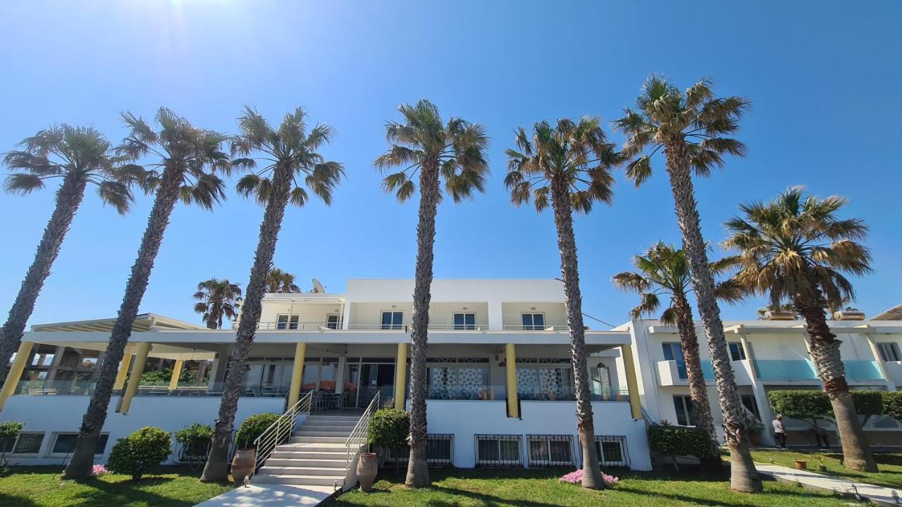 Irina Aparthotel