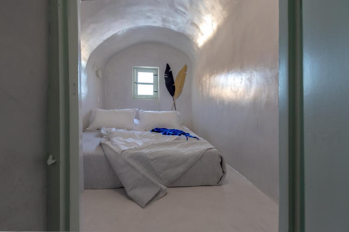 Exi Castle Guest house Emporio (Santorini)
