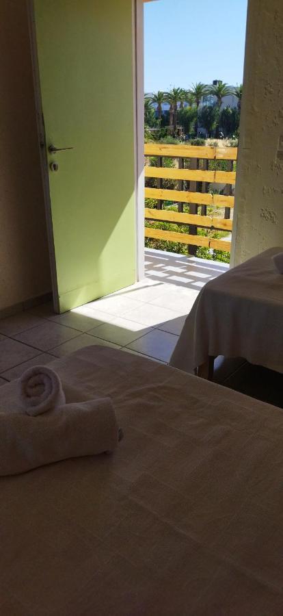 Hotel Cleo 250m From The Malia (Crete)
