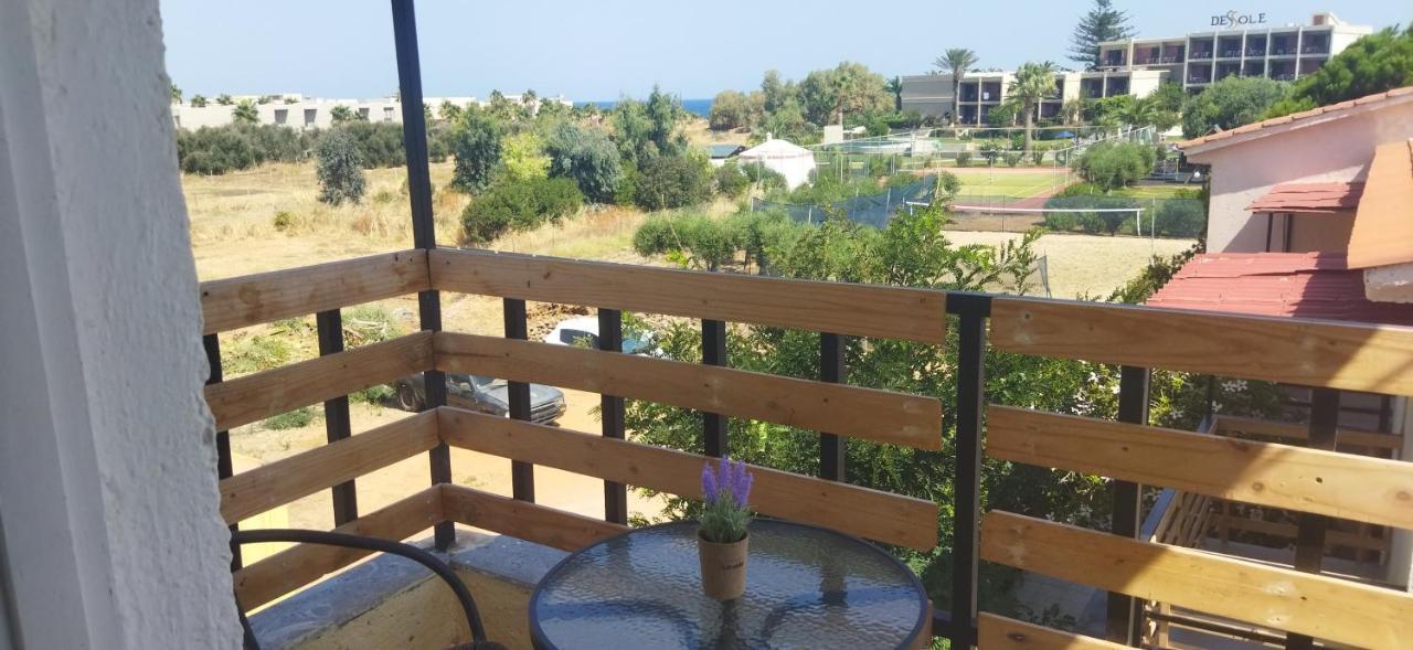 Hotel Cleo 250m From The Malia (Crete)