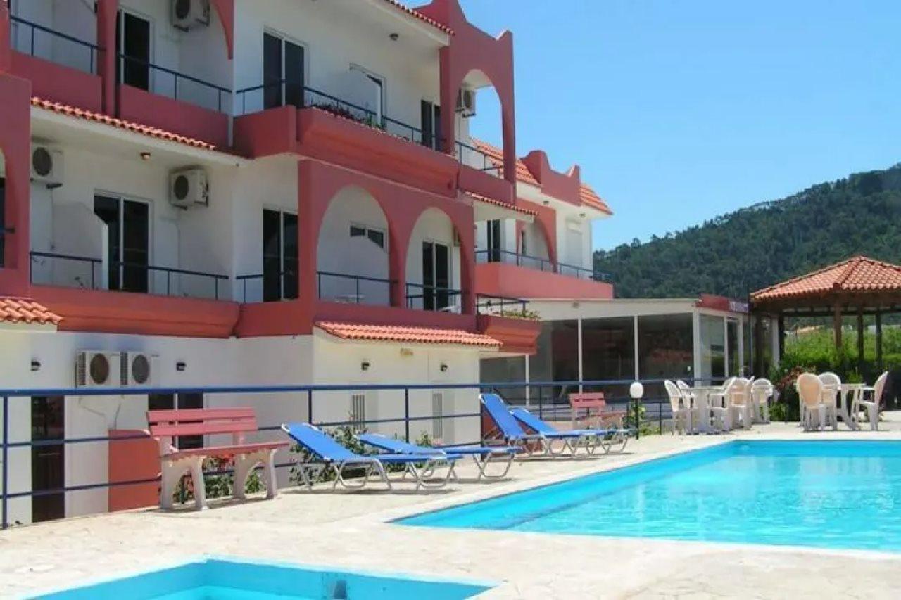 Aparthotel Holidays 2*