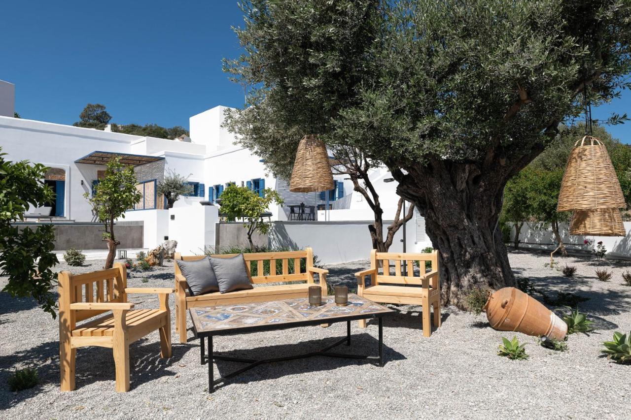 Square Luxury Villa Kalathos