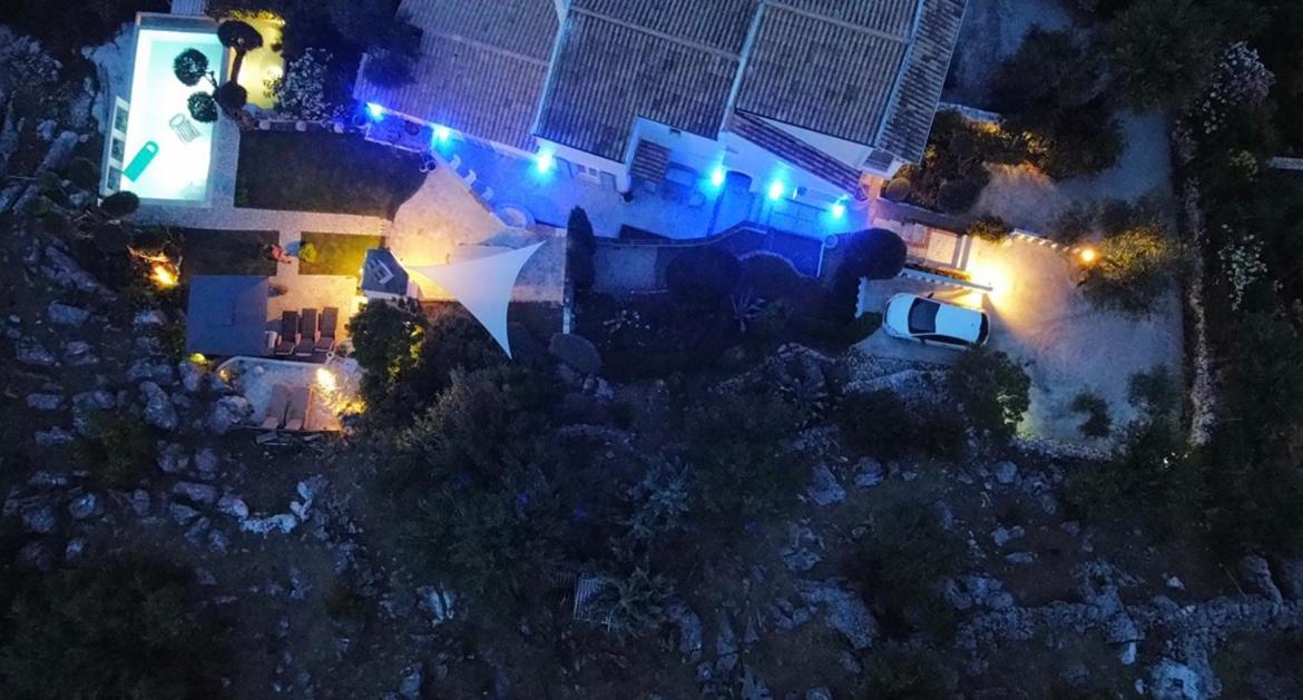 Vraxleri House Kassiopi