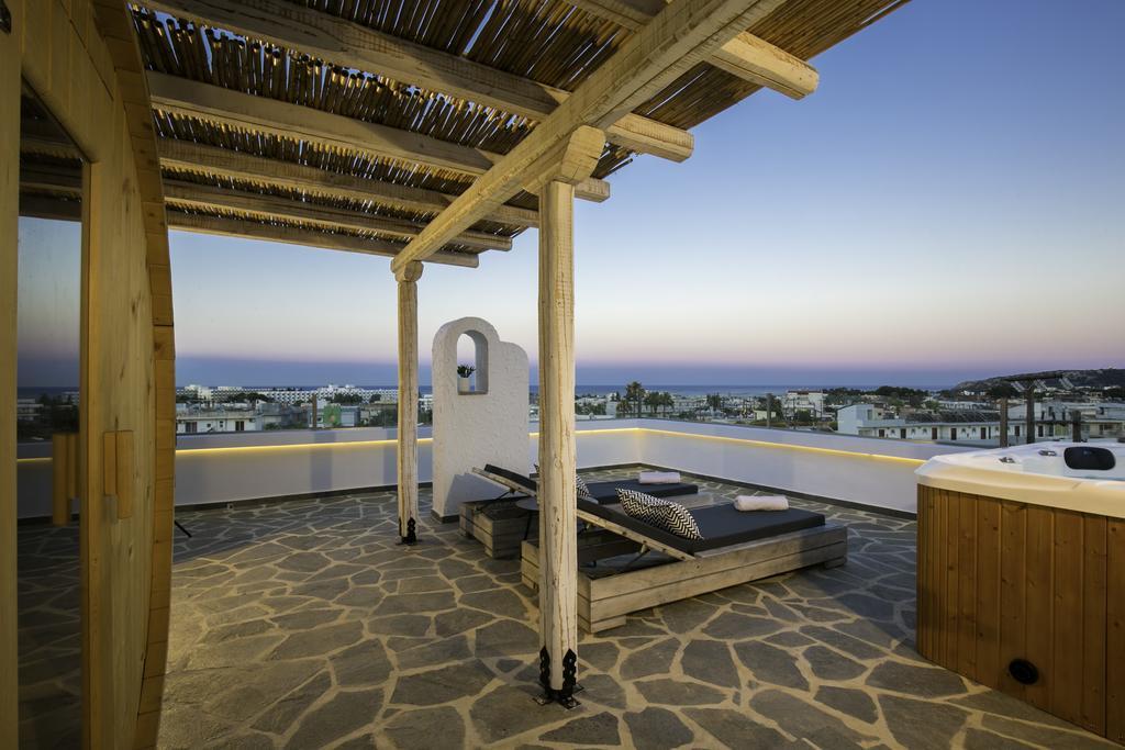 Malibu Boutique & 2* Faliraki