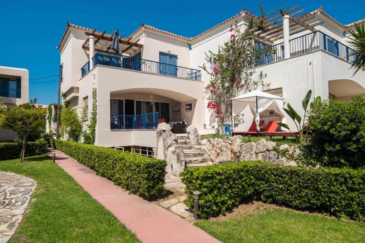 Rodo Villa *