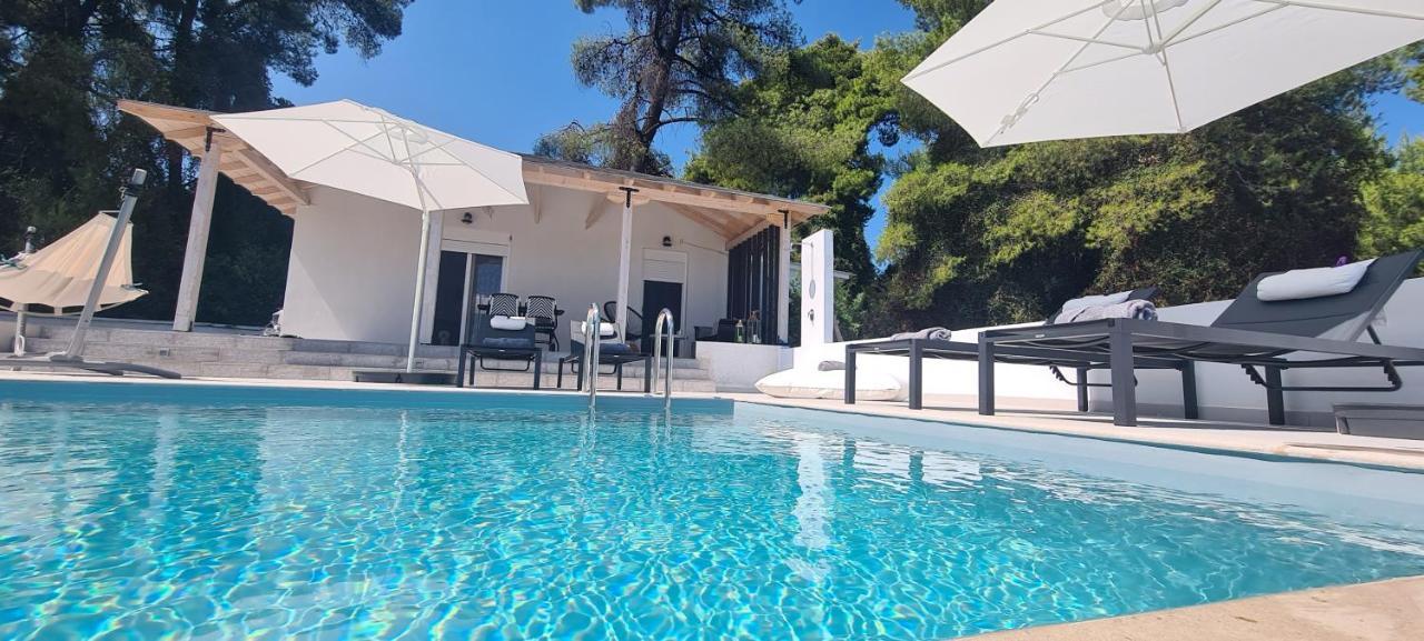 Anna Maria Villa Kriopigi
