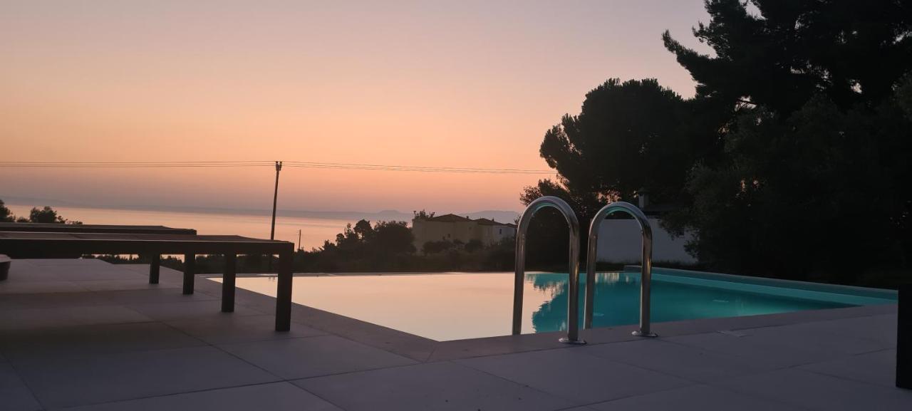 Anna Maria Villa Kriopigi