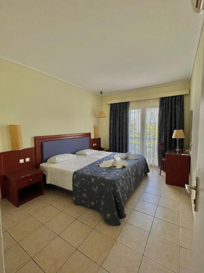 Theodorou Aparthotel