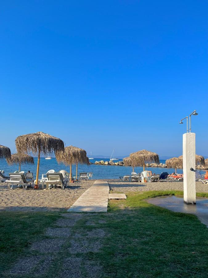 Theodorou Aparthotel 3*
