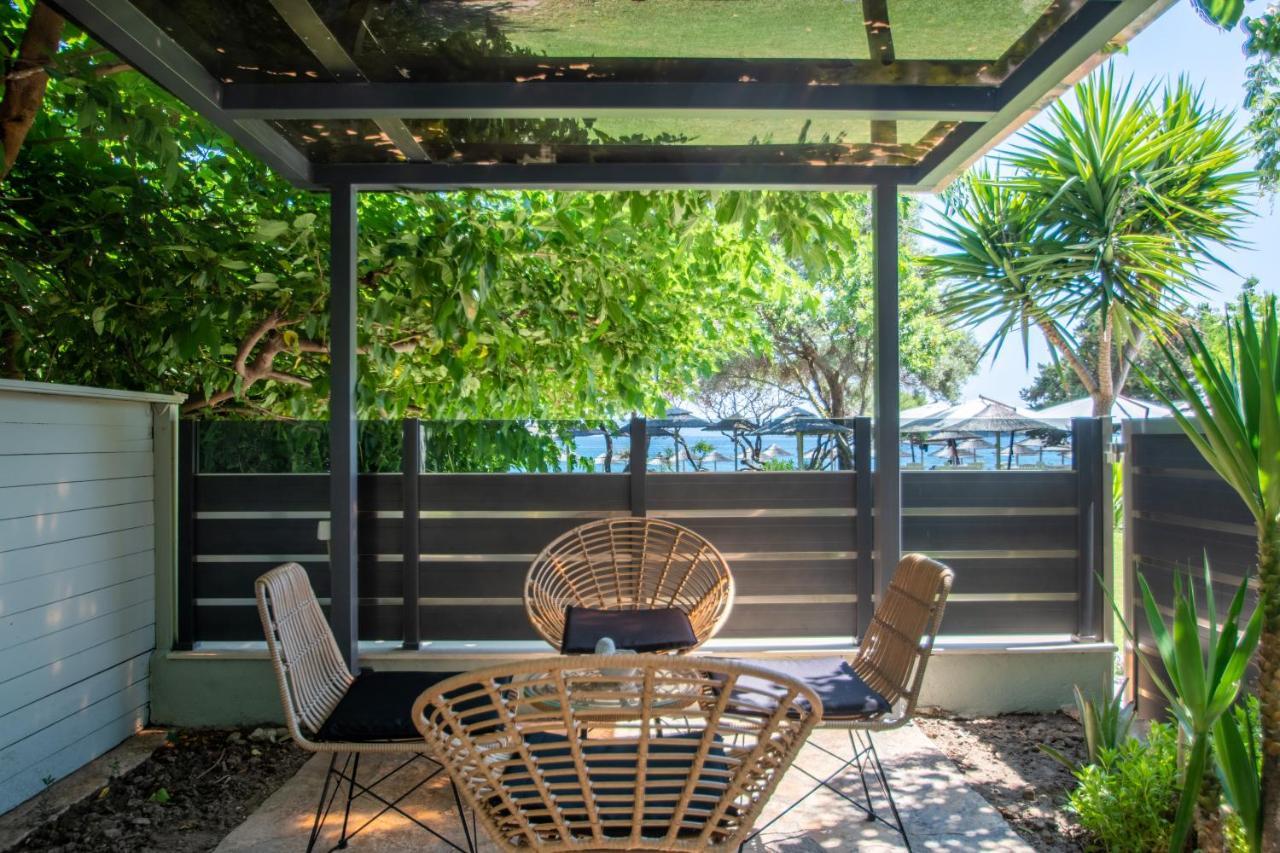 Tortuga Dafni Bay Diver's Paradise By 
