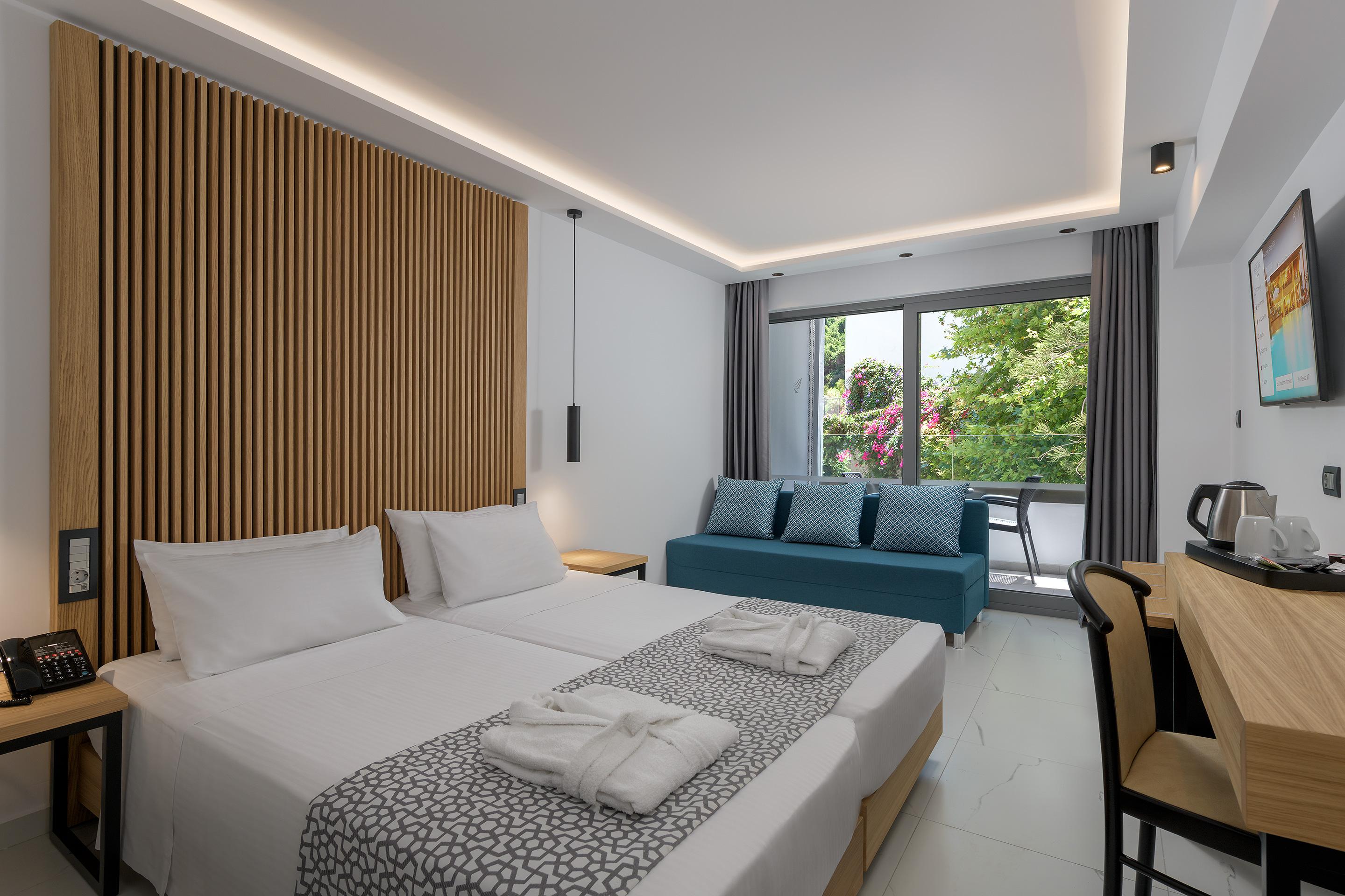 Oceanis 4* Ixia (Rhodes)