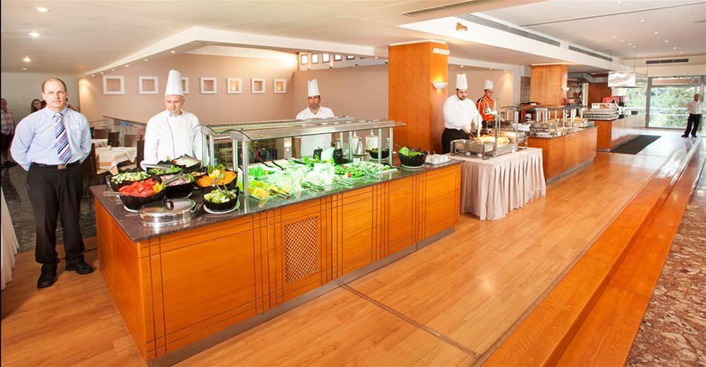 Oceanis 4*