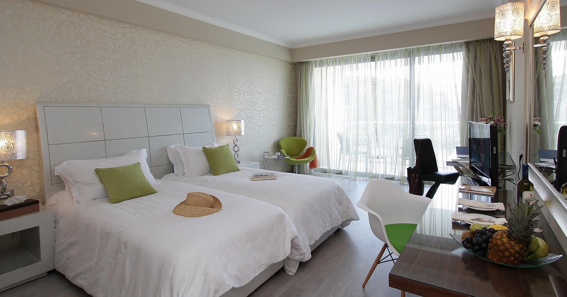 Atrium Platinum &