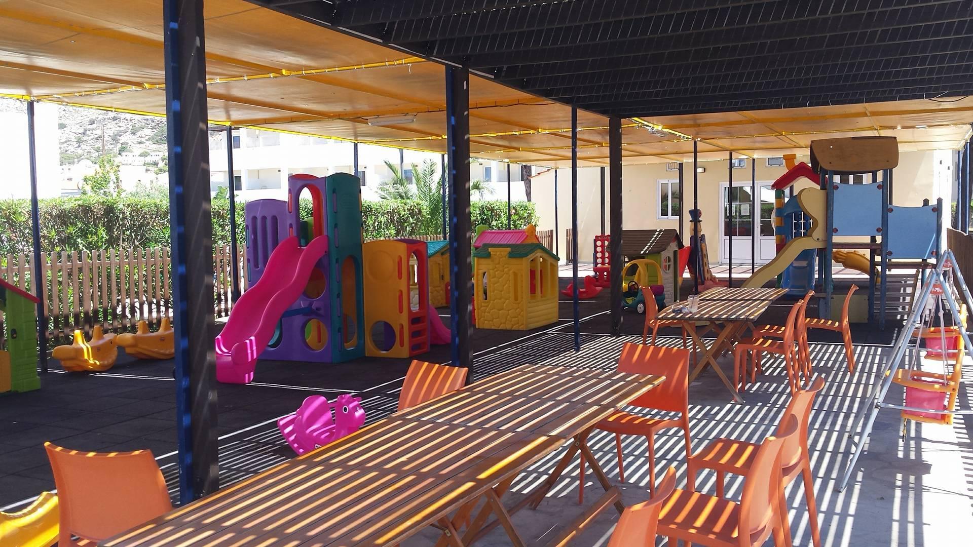 Matina Pefkos Aparthotel