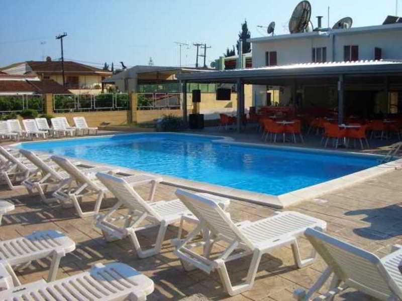 Gardens Aparthotel Kavos