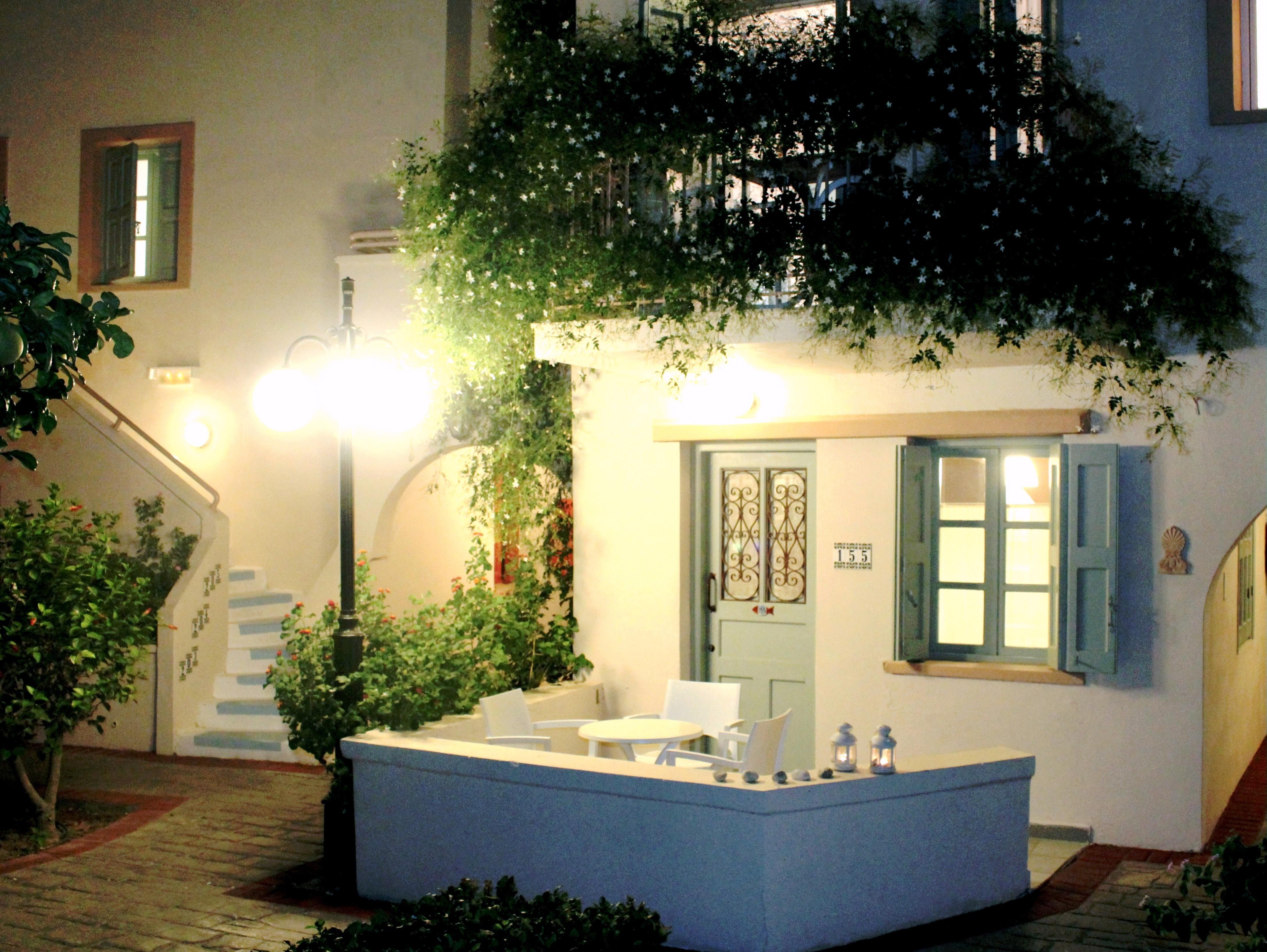 Aparthotel Nissia Kamares