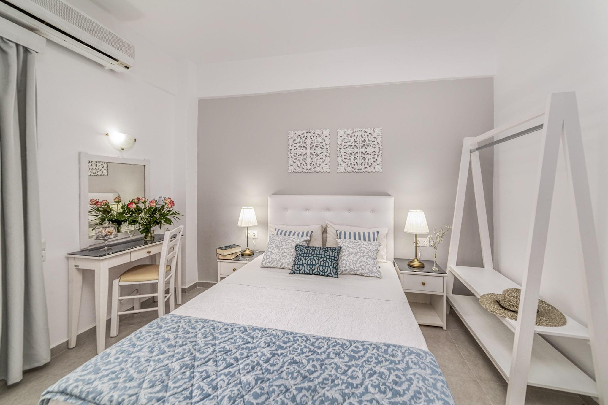 Roxani Hotel 3*