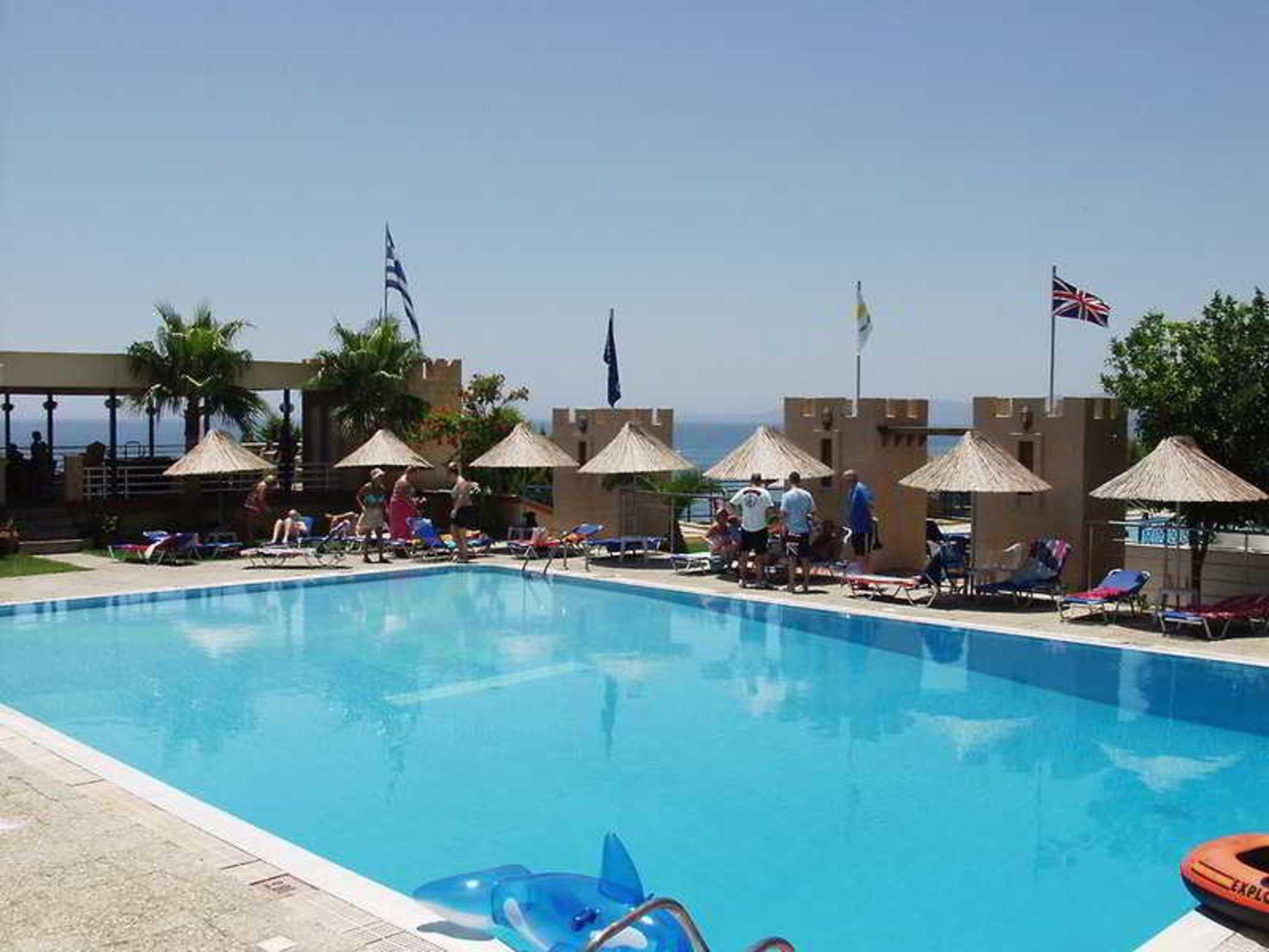 Hotel Ilyssion 2*