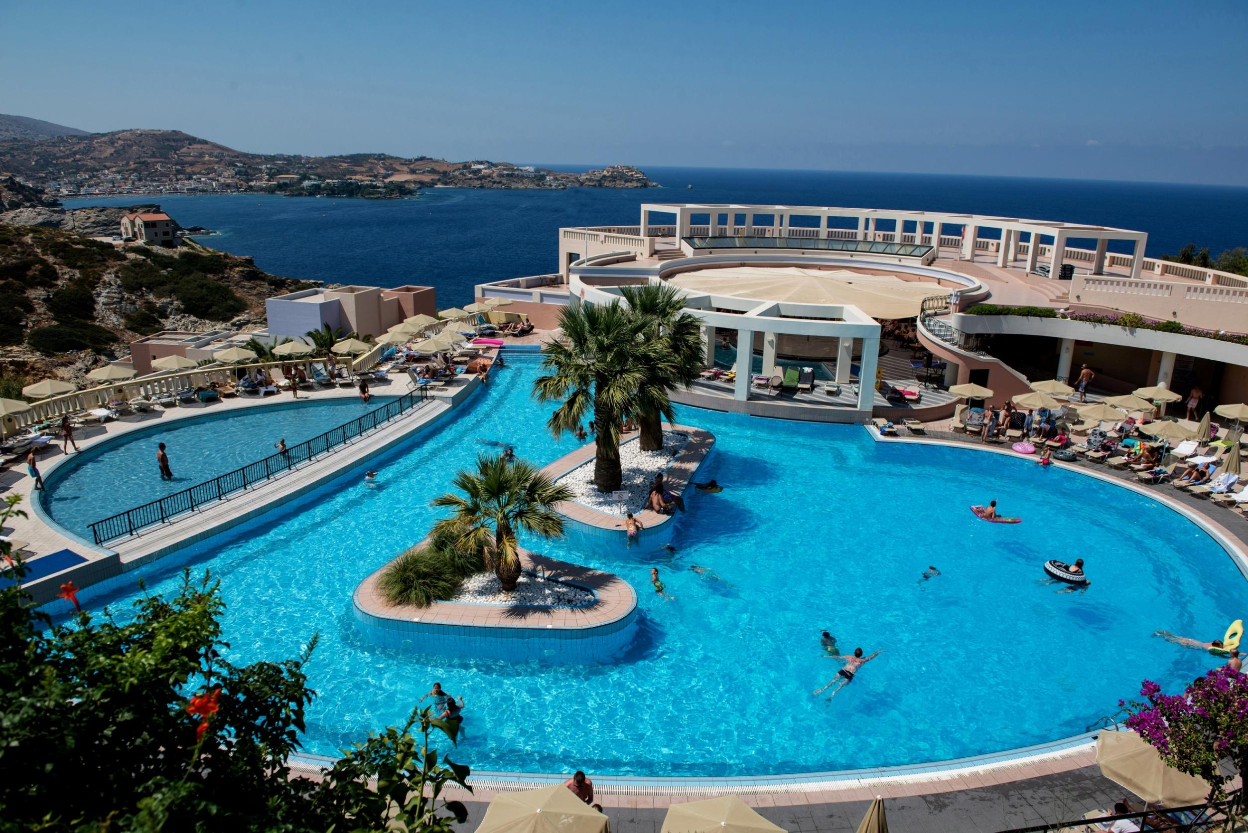 Resort Athina Palace & Agia Pelagia (Crete)