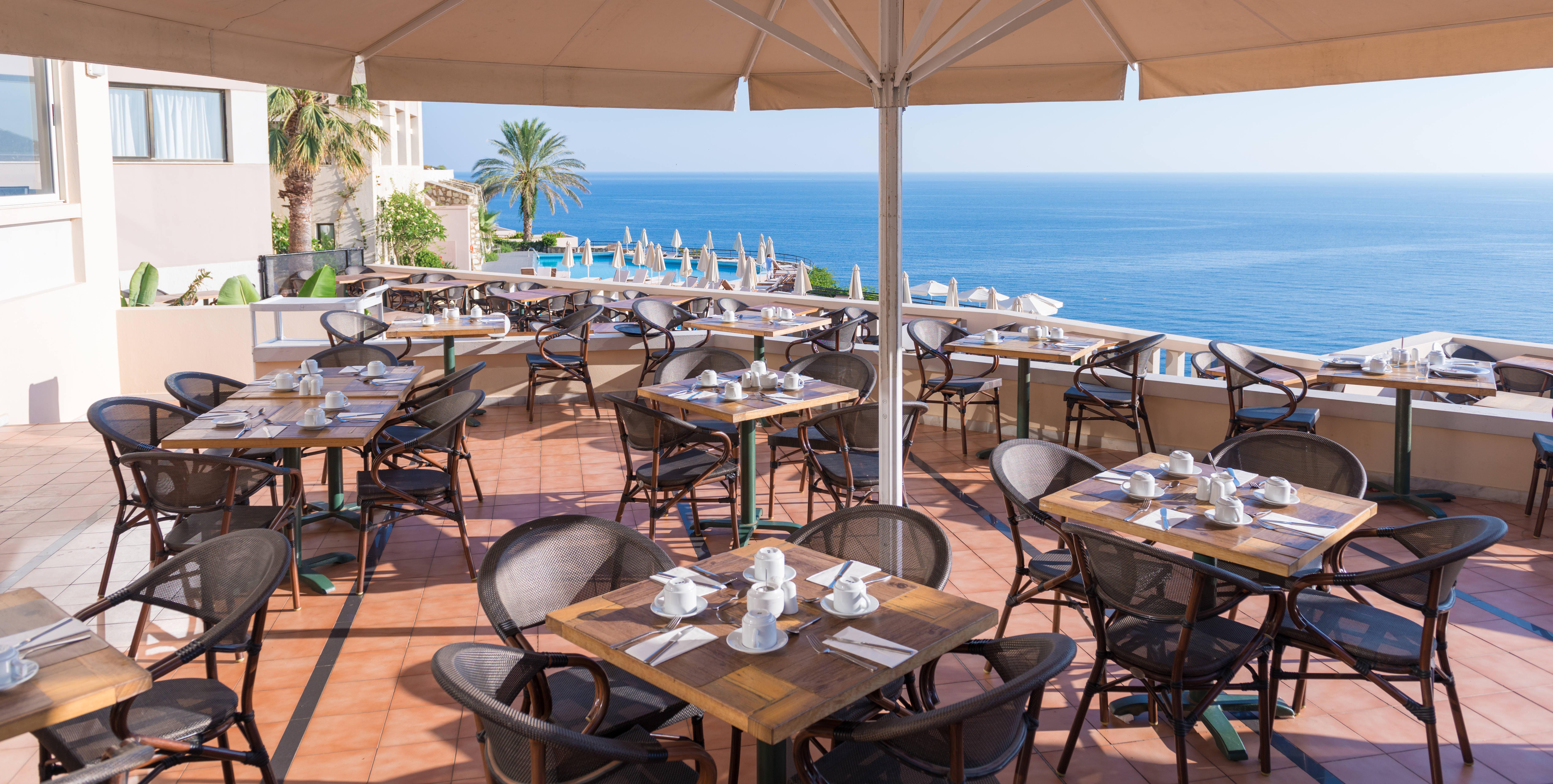 Resort Athina Palace &