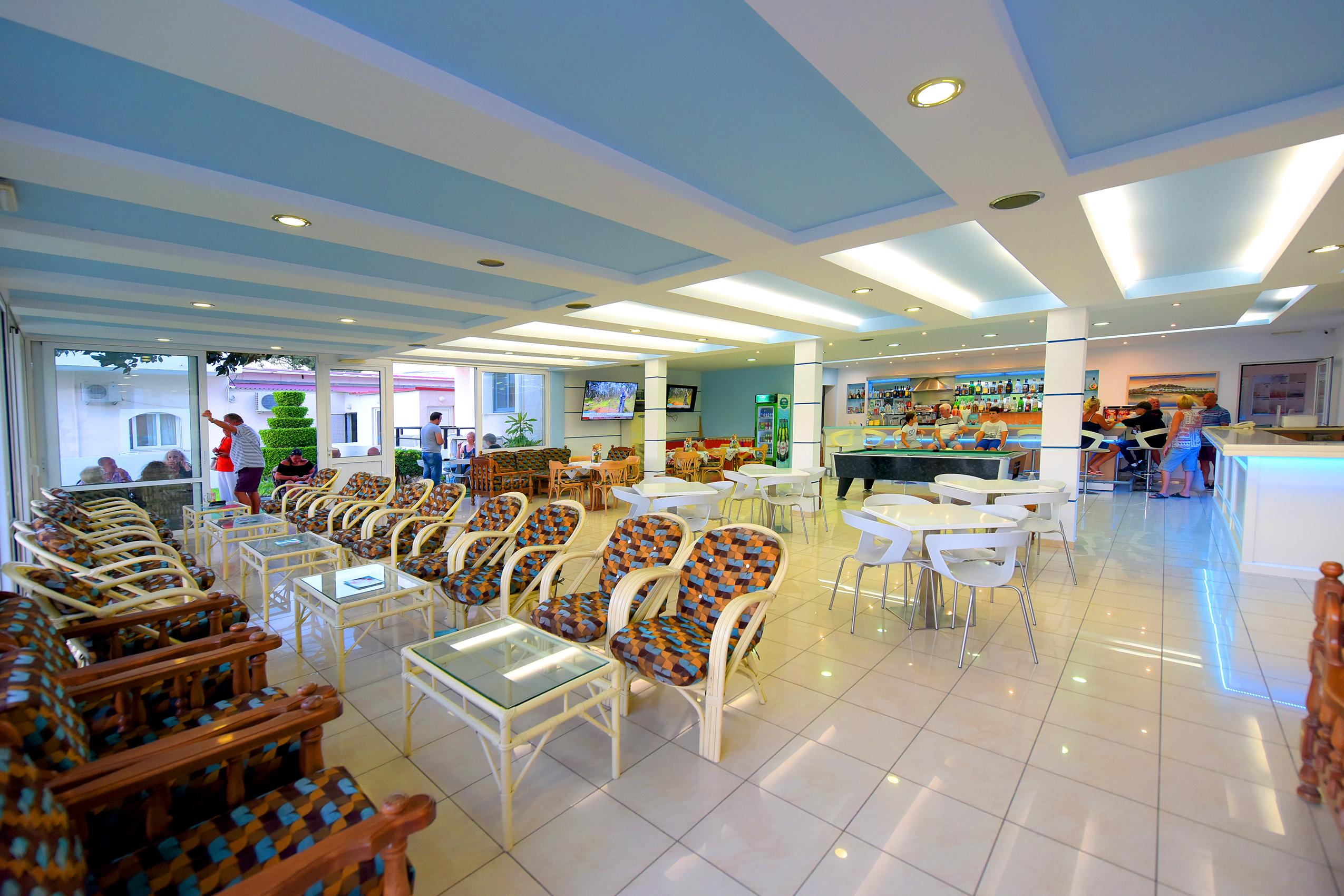 Anixis & Aparthotel Ialysos (Rhodes)