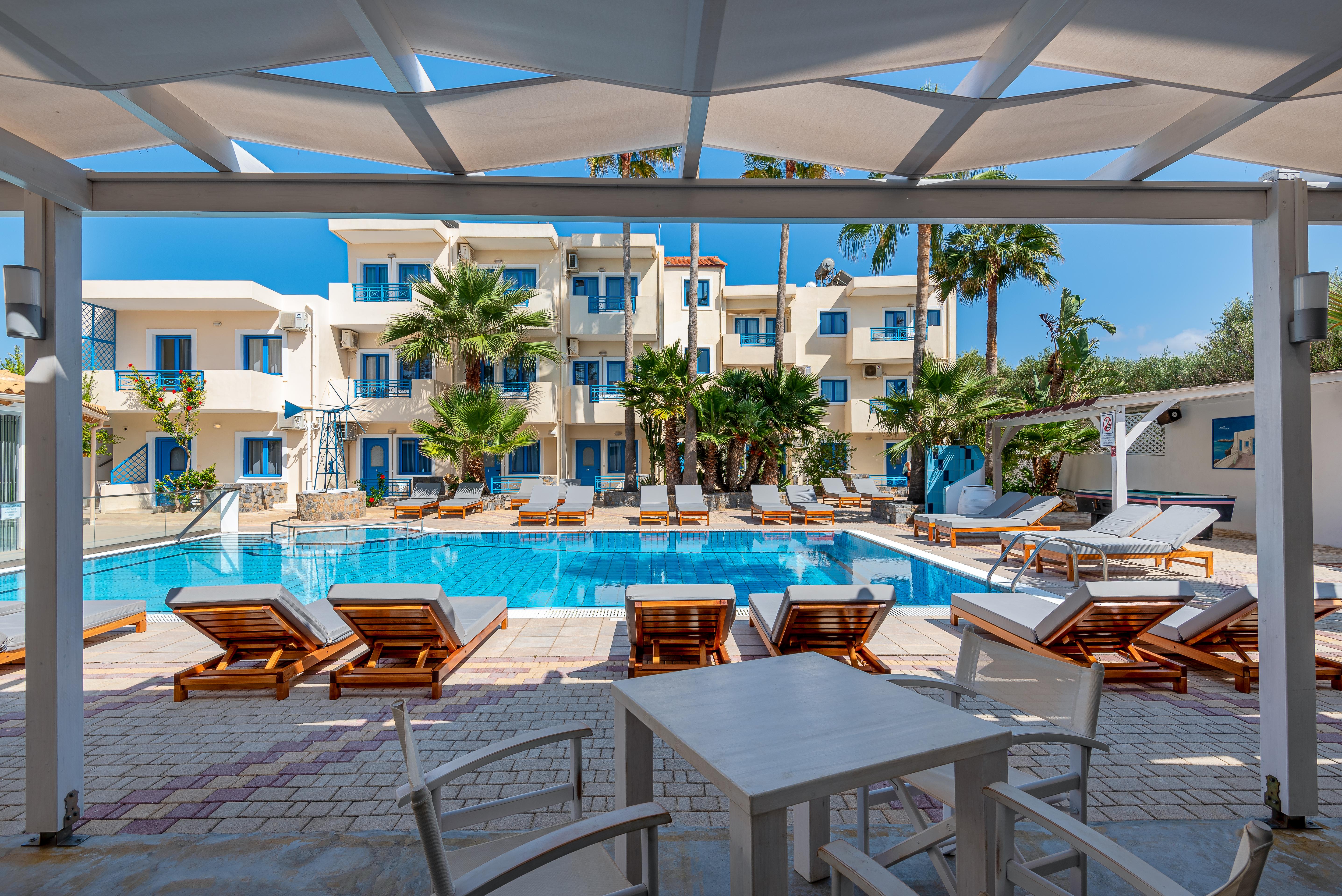 Nana Angela Aparthotel