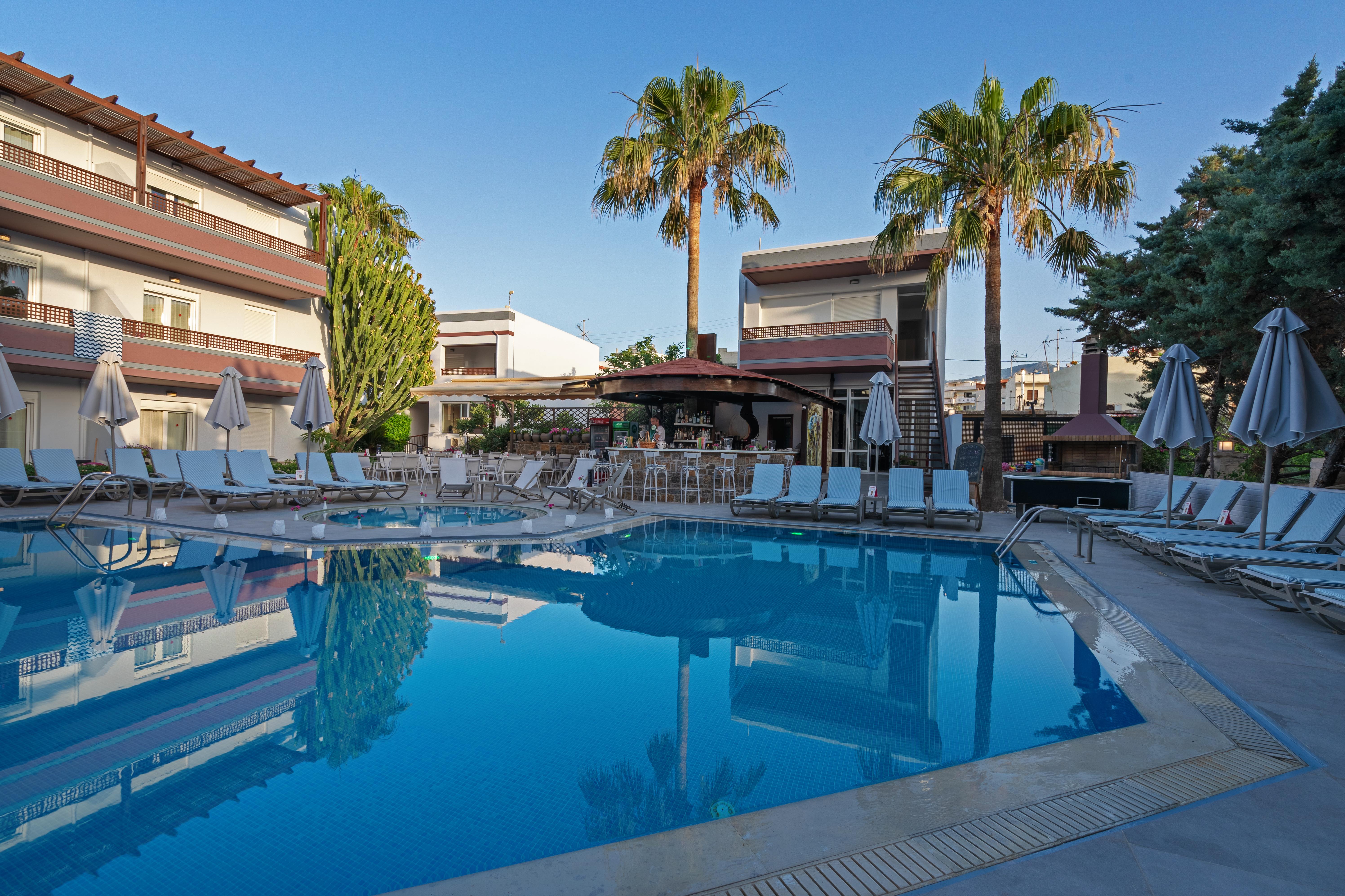 Summer Dream Aparthotel Rethymno (Crete)