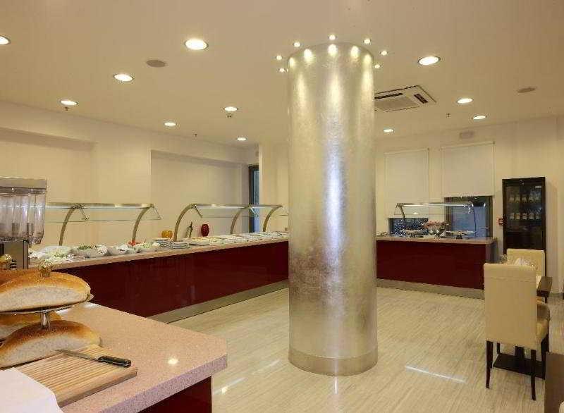 Olympic Palladium Hotel 3*
