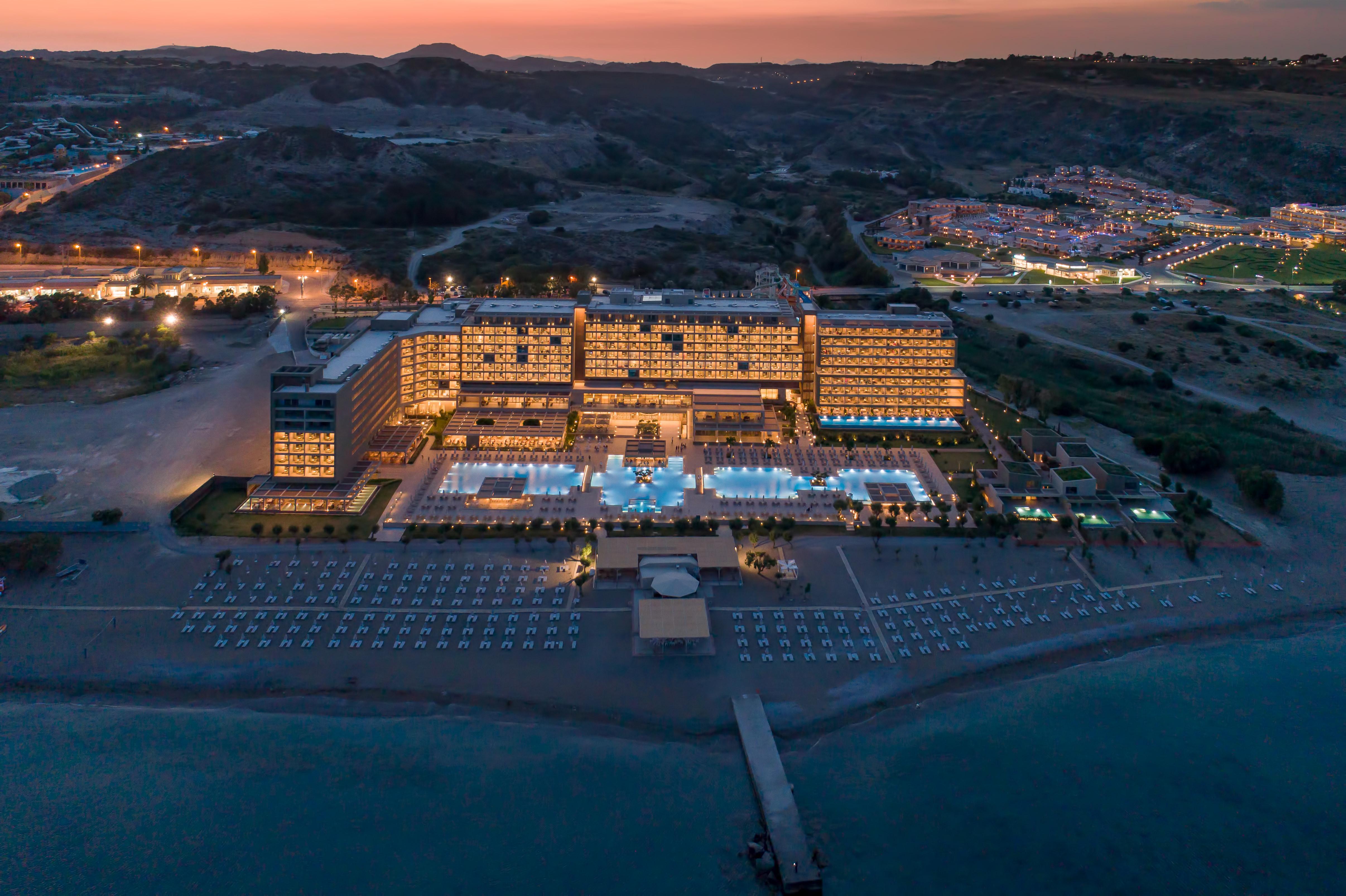 Amada Colossos Resort Resort 5*