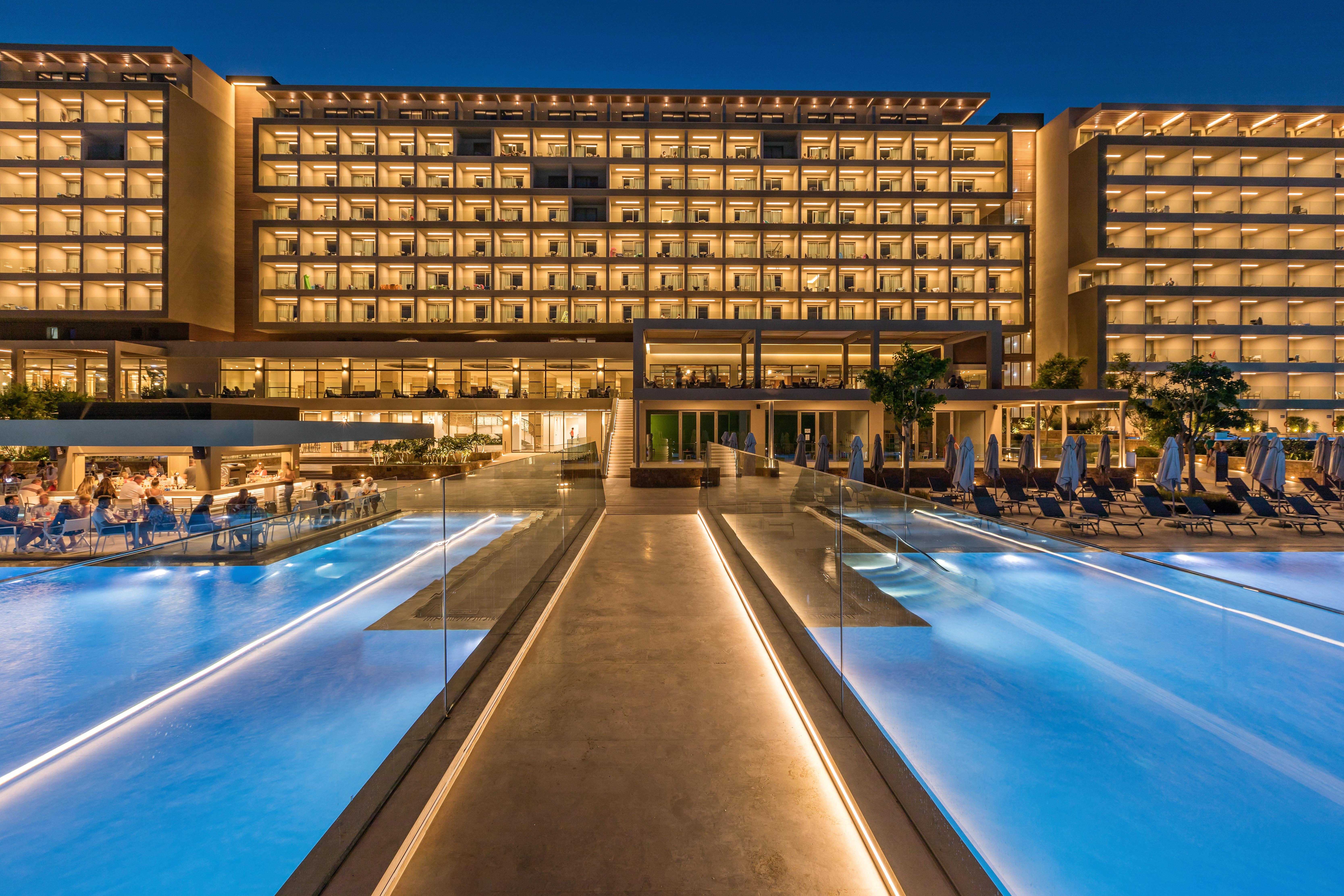 Amada Colossos Resort 5*