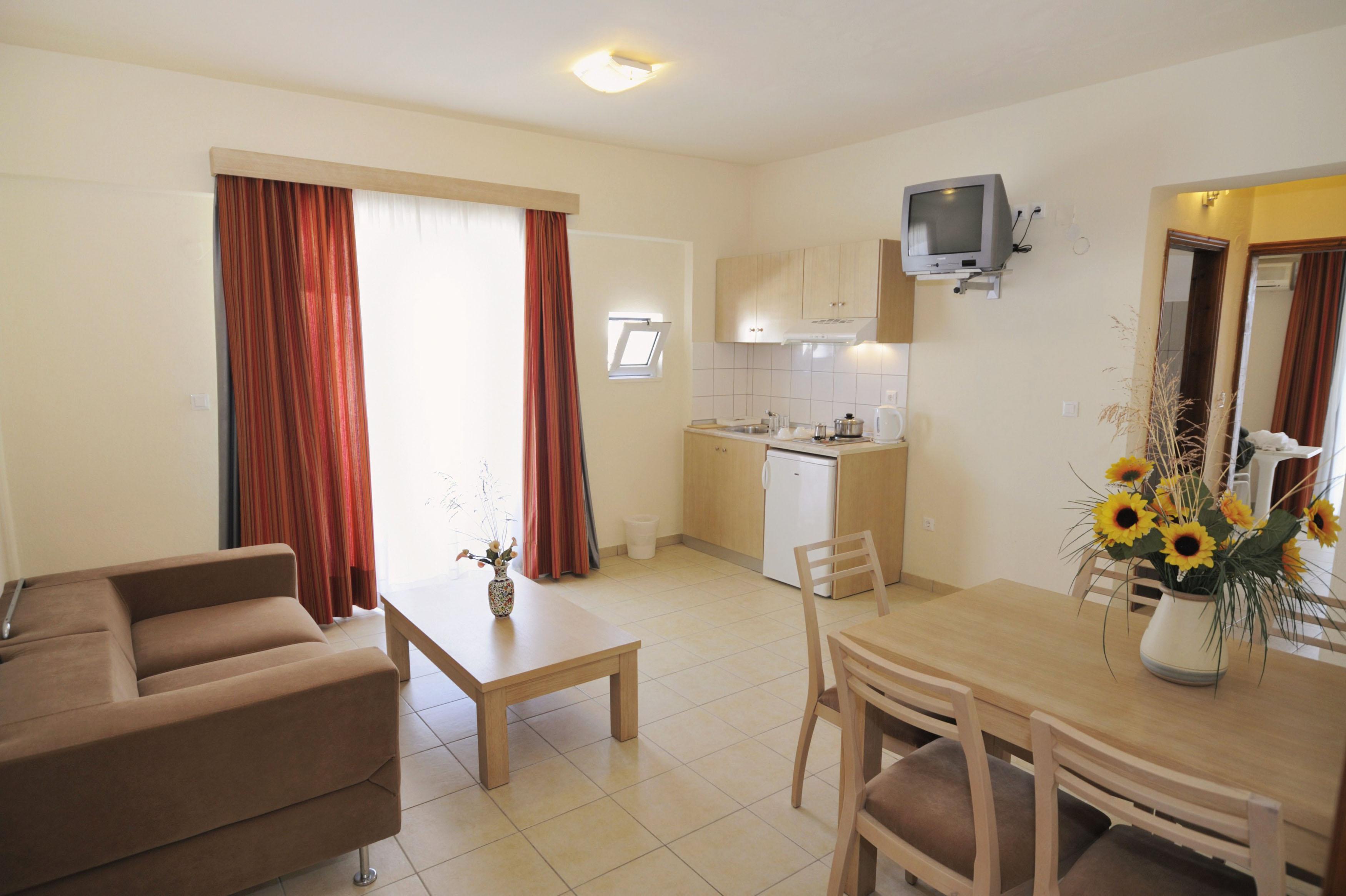 Anita Aparthotel 4*