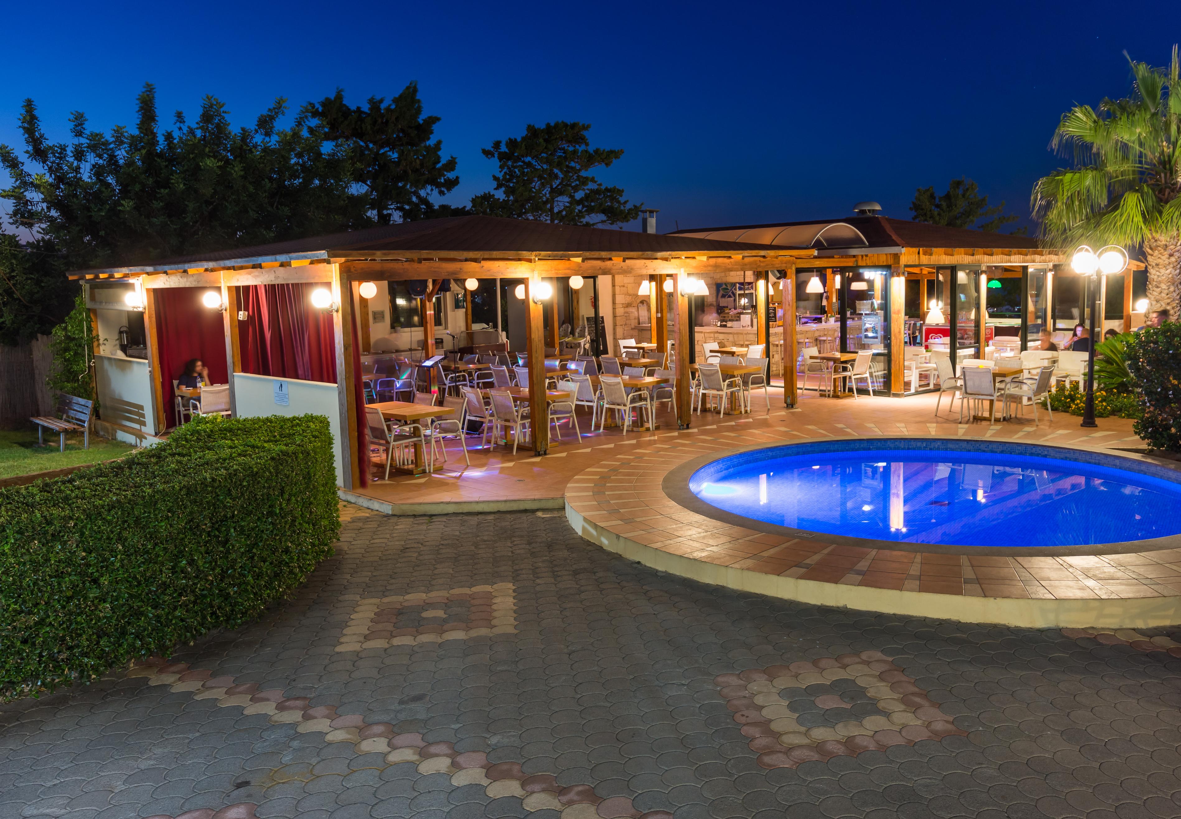Aparthotel Asterias Village Hersonissos (Crete)