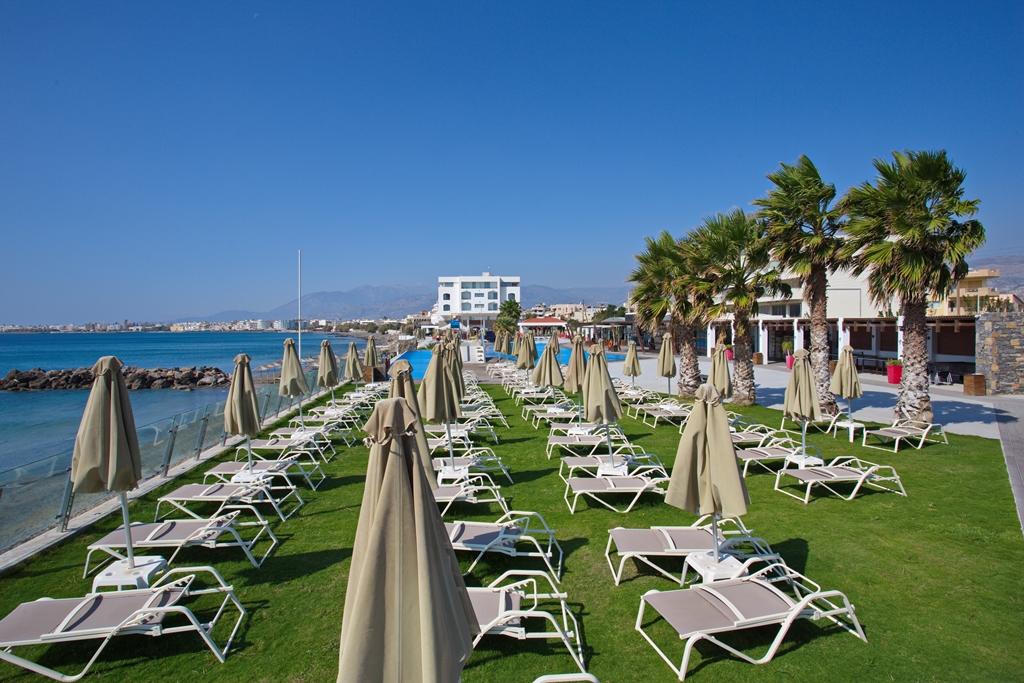 Petra Mare Ierapetra (Crete)